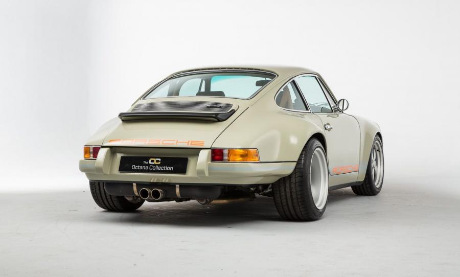  Porsche 911 Restomod by Theon 2016 года  (фото 22 из 40)